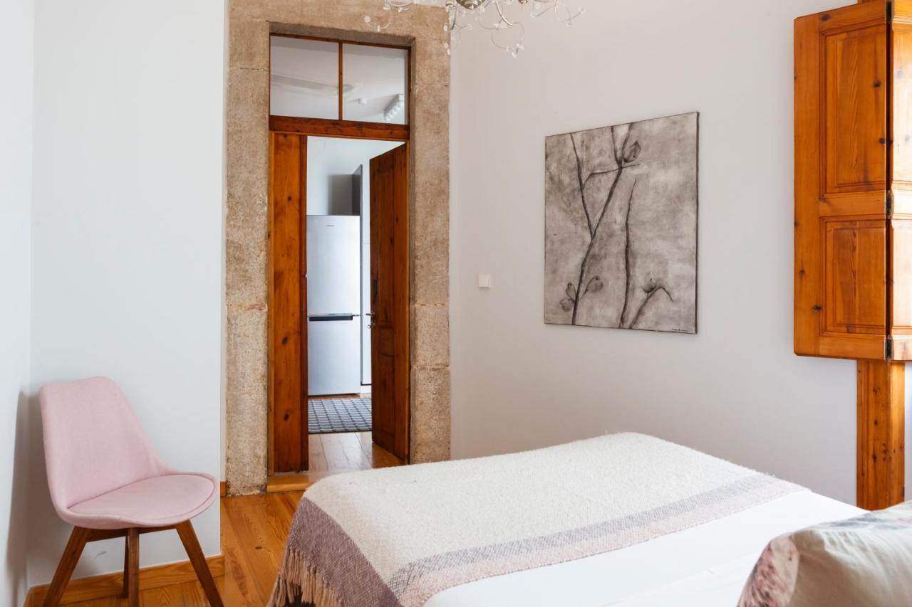 Alfama Terrace Apartment With Authentic XVIII Tiles And Historic Notes 3 Bedrooms & 2 Bathrooms Ac Lisbona Esterno foto